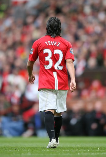 彻底放弃？阿贾克斯客战卡拉巴克首发：多名小将轮换登场