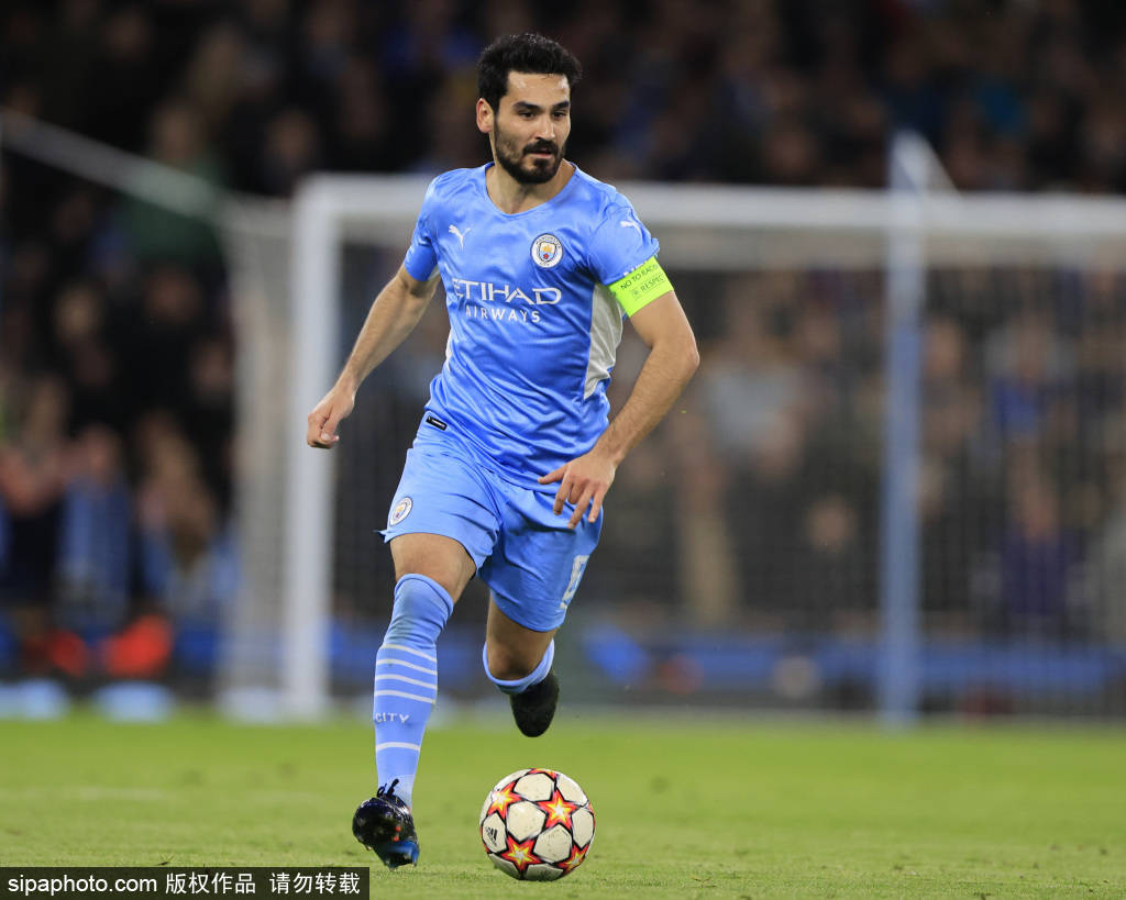 意媒：那不勒斯、比萨被限制冬窗支出，拉齐奥得以完全解禁（意媒称：那不勒斯、比萨冬窗支出受限，拉齐奥全面解禁）