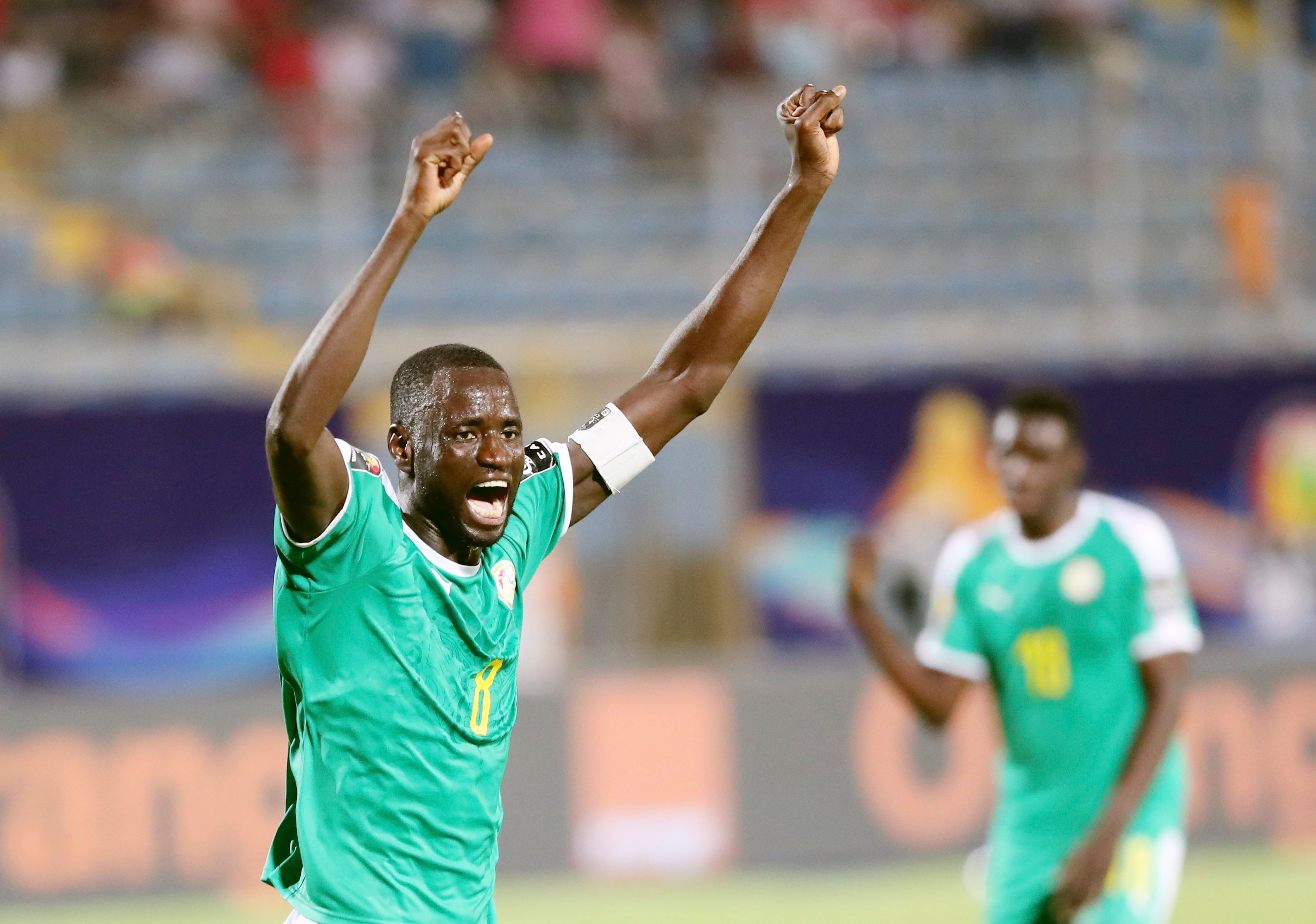 鲁内继续积极康复中