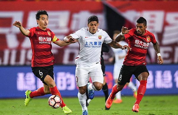 博洛尼亚vs尤文图斯首发：伊尔迪兹、麦肯尼先发（博洛尼亚战尤文首发出炉：伊尔迪兹、麦肯尼进入先发阵容）