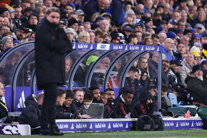 官方：名古屋鲸鱼外援前锋容克赛季结束后合同到期离队（名古屋鲸鱼官宣：外援前锋容克赛季末合同到期将离队）