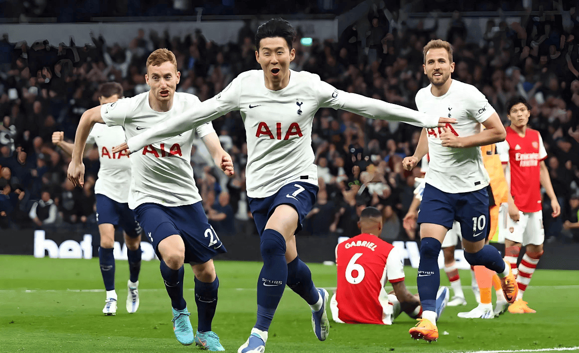 亚马尔：不会去想我是西班牙足球的新旗帜；目前没感到过压力（亚马尔：不认为自己是西班牙足坛新旗手，当下并无压力）