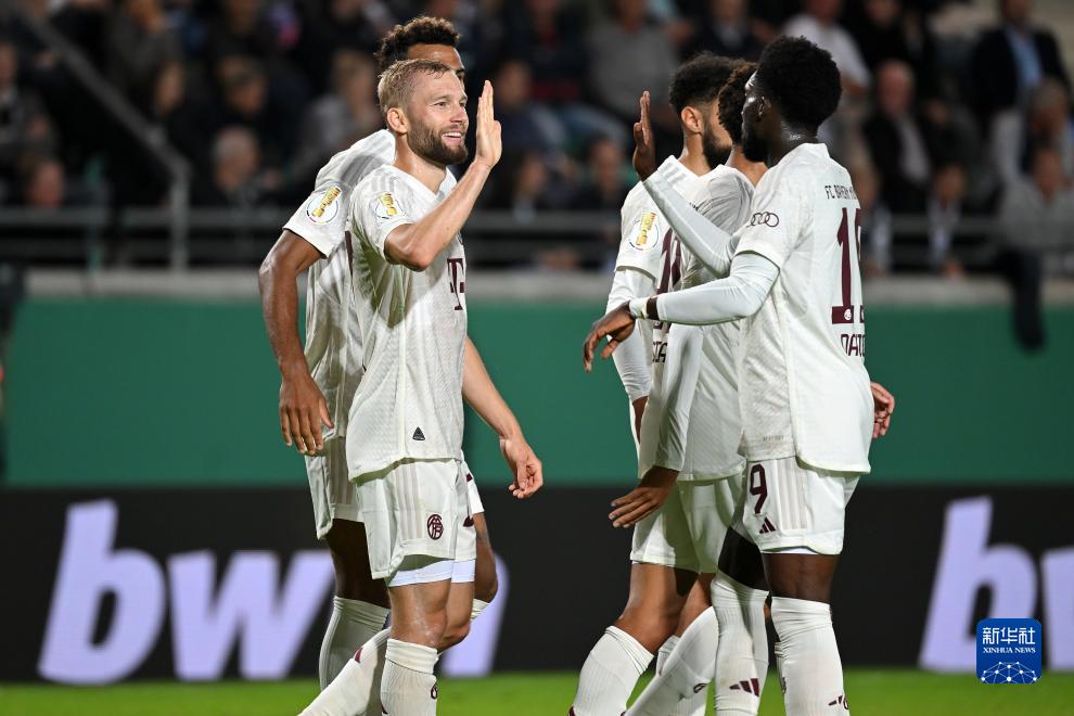 珀斯主帅：塔加特将伤缺一周，库查尔斯基将伤缺两到三周（珀斯主帅称：塔加特休战一周，库查尔斯基伤停两至三周）