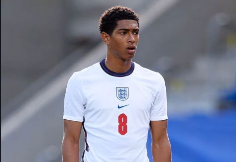 太阳报：喀麦隆队主帅虽被解雇，但仍将奥纳纳选入非洲杯名单