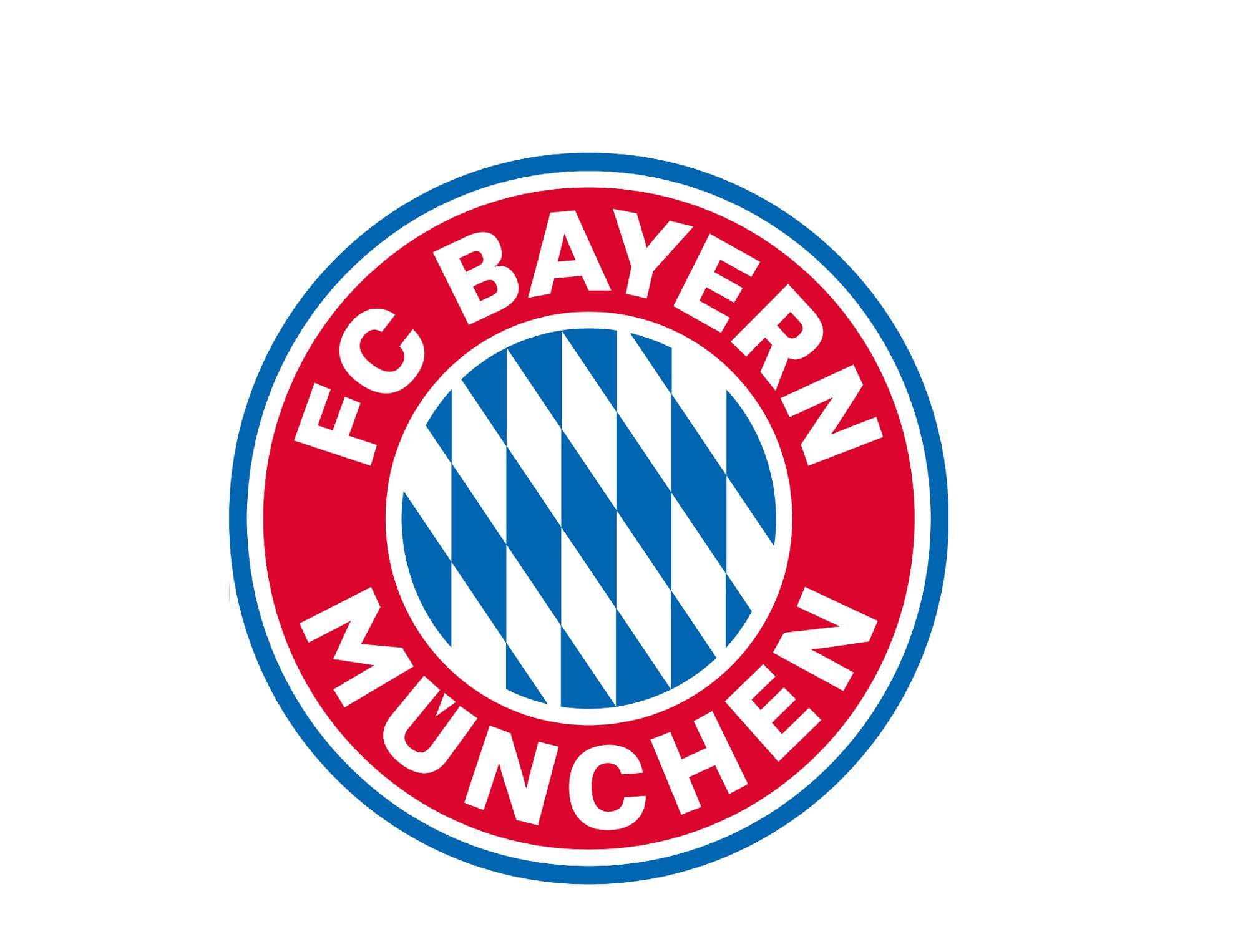 水晶宫与斯特拉斯堡赛前，维埃拉现身法国酒吧和球迷一起观战