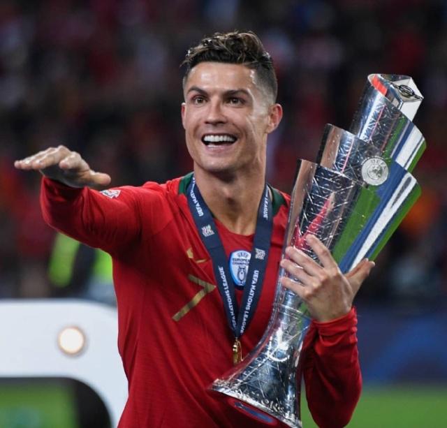 加盟曼城仅5个月！曝23岁国脚不满坐冷板凳 冬窗申请离队