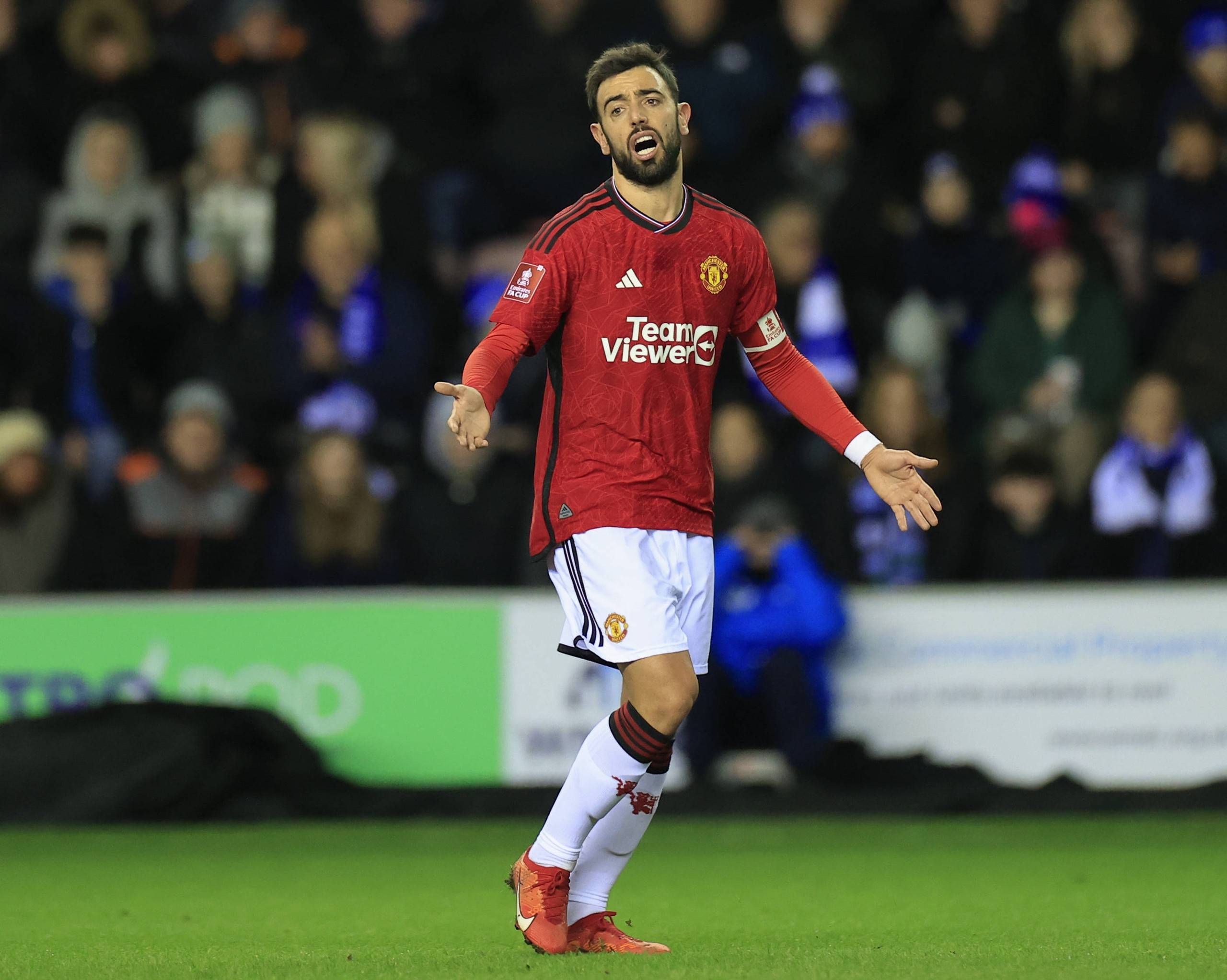 广州男篮官宣：租借管子煜到加拿大BSL联赛卫冕冠军 出任首发留洋