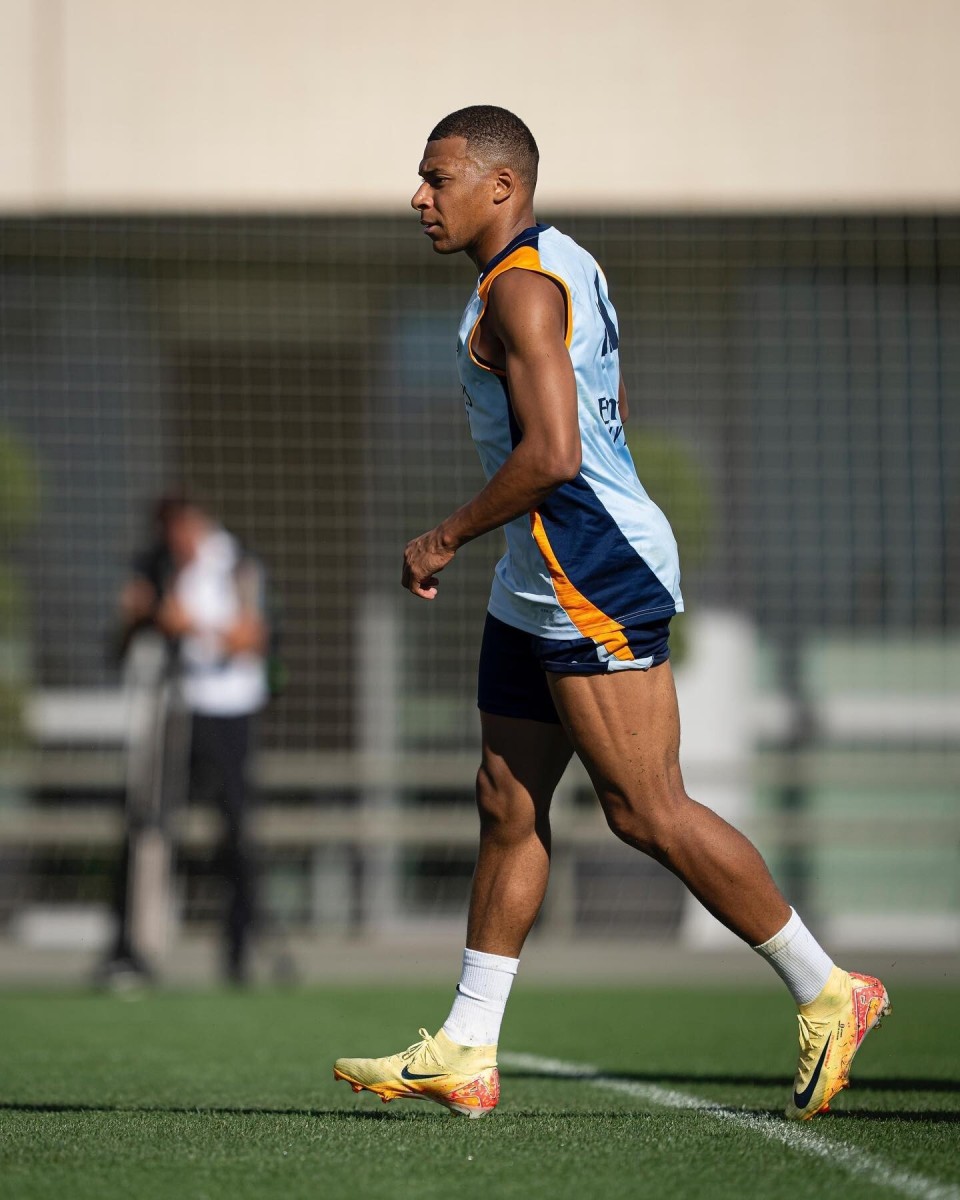 斯洛文尼亚足协官方：谢什科将因伤缺席本月国际比赛日的比赛