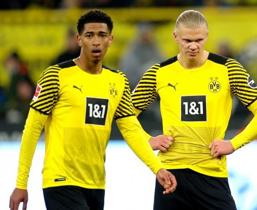 周六意甲焦点战：维罗纳迎战亚特兰大，保级压力与欧战野心的激烈碰撞！（周六意甲重头戏：维罗纳主迎亚特兰大，保级压力对撞欧战野心）